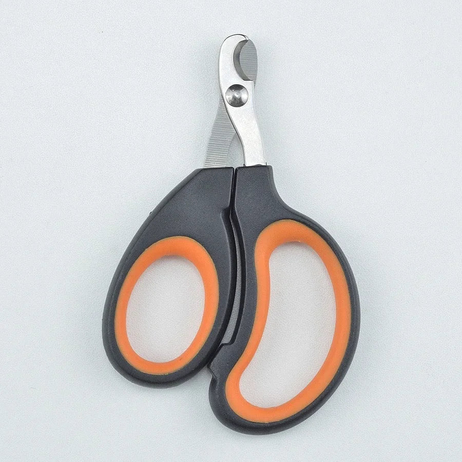 Easy nail clipper